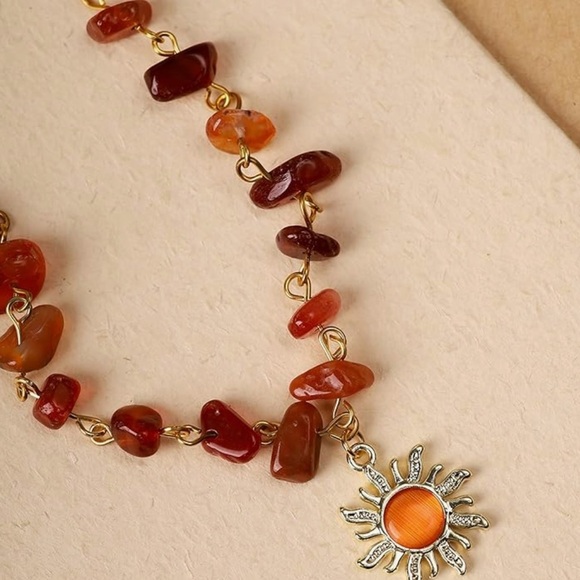 Natural stone amber color necklace faux stones with sublime style sunshine charm - Picture 2 of 2